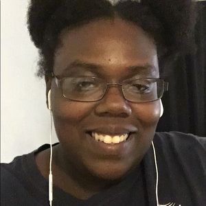 Meet your Posher, Krystal